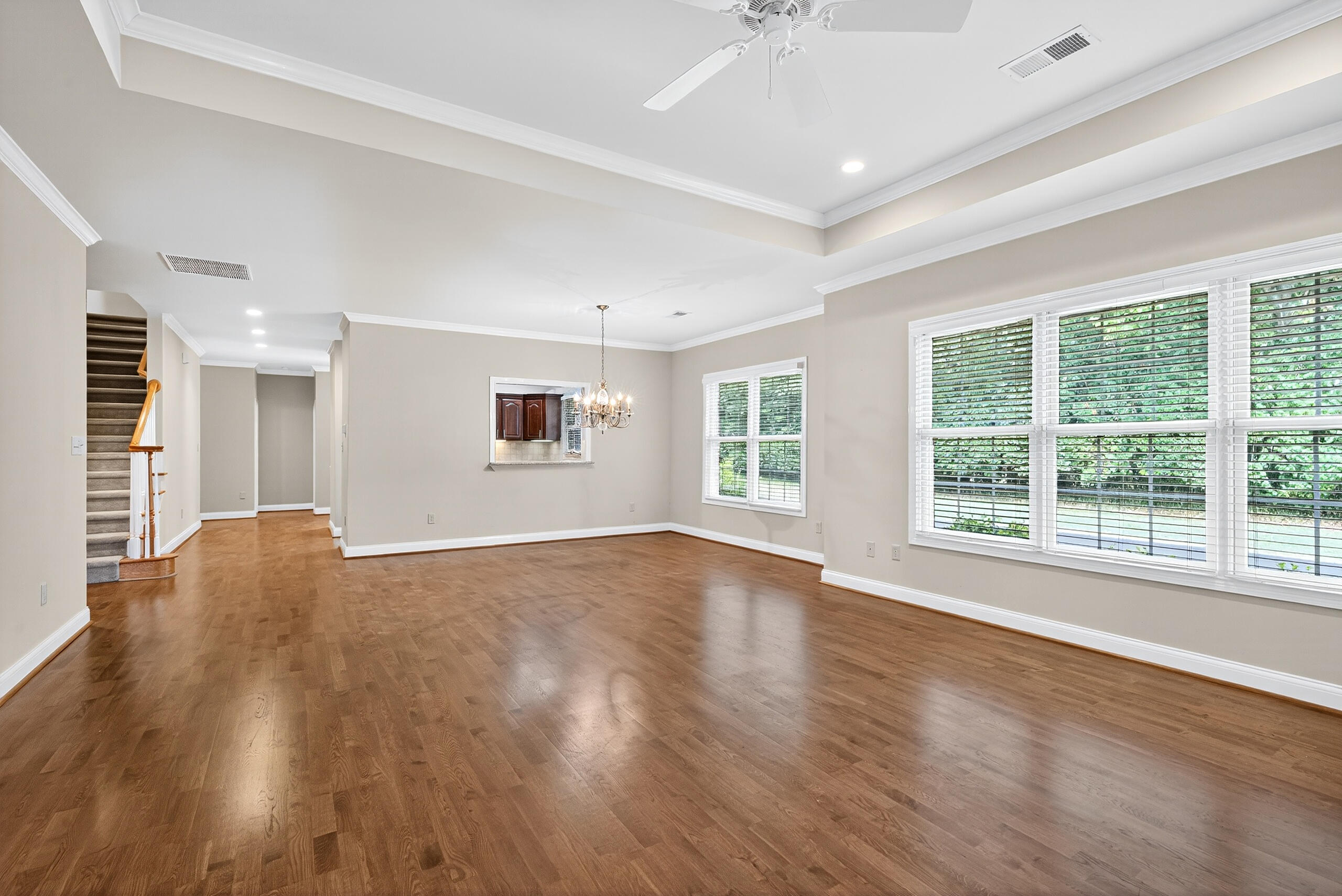 Lexington, Kentucky 40509, United States, 4 Bedrooms Bedrooms, ,3 BathroomsBathrooms,Residential,Active,202650