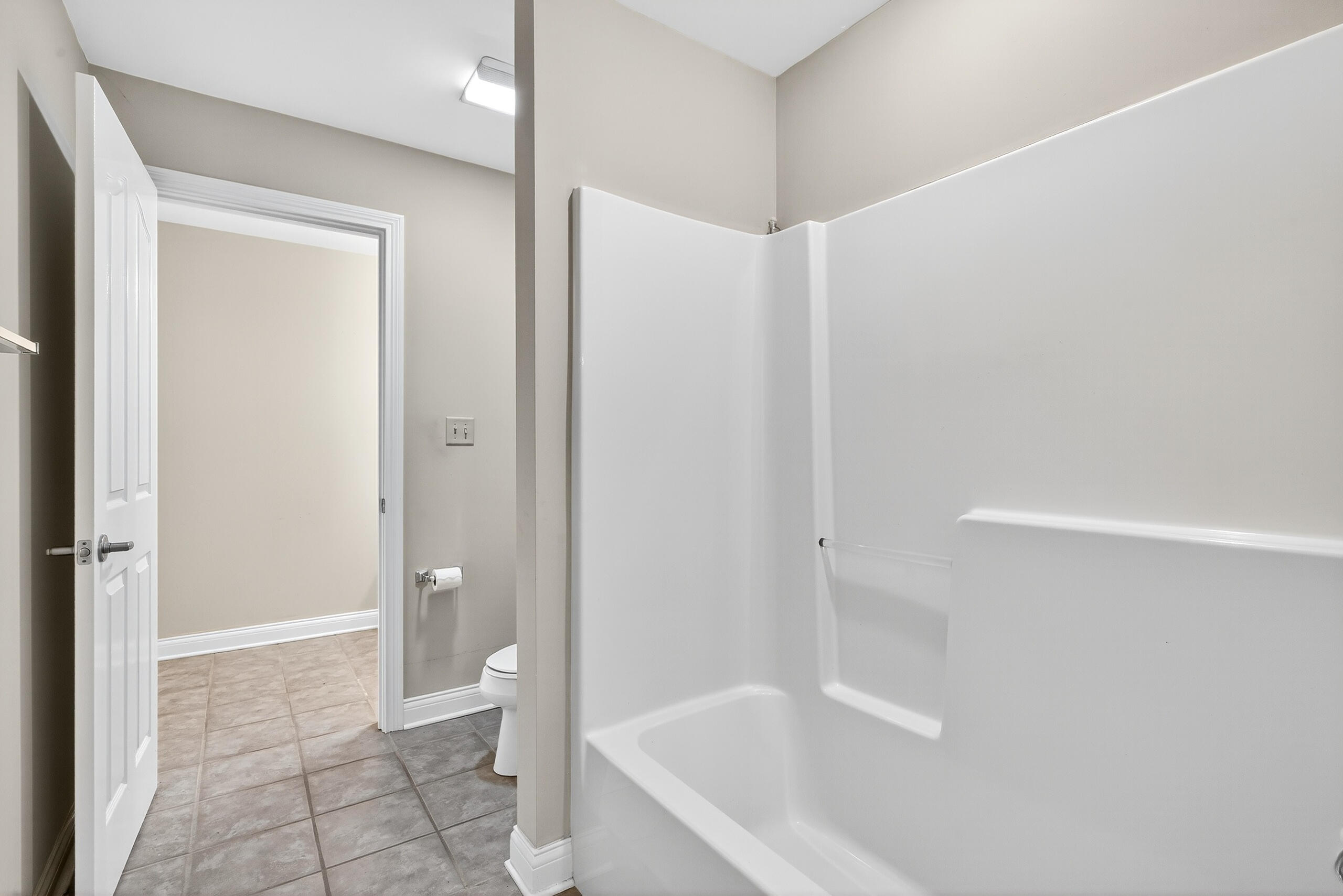 Lexington, Kentucky 40509, United States, 4 Bedrooms Bedrooms, ,3 BathroomsBathrooms,Residential,Active,202650