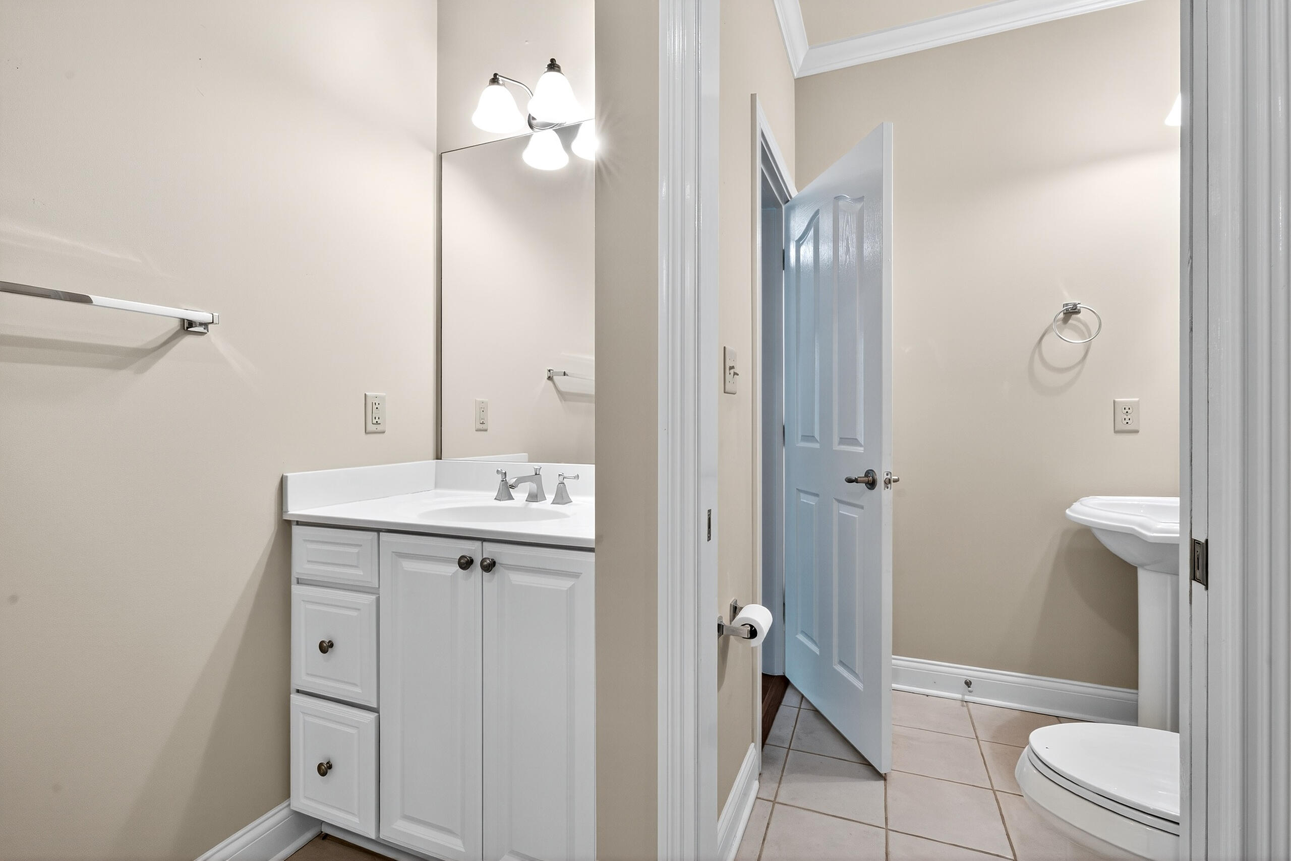 Lexington, Kentucky 40509, United States, 4 Bedrooms Bedrooms, ,3 BathroomsBathrooms,Residential,Active,202650