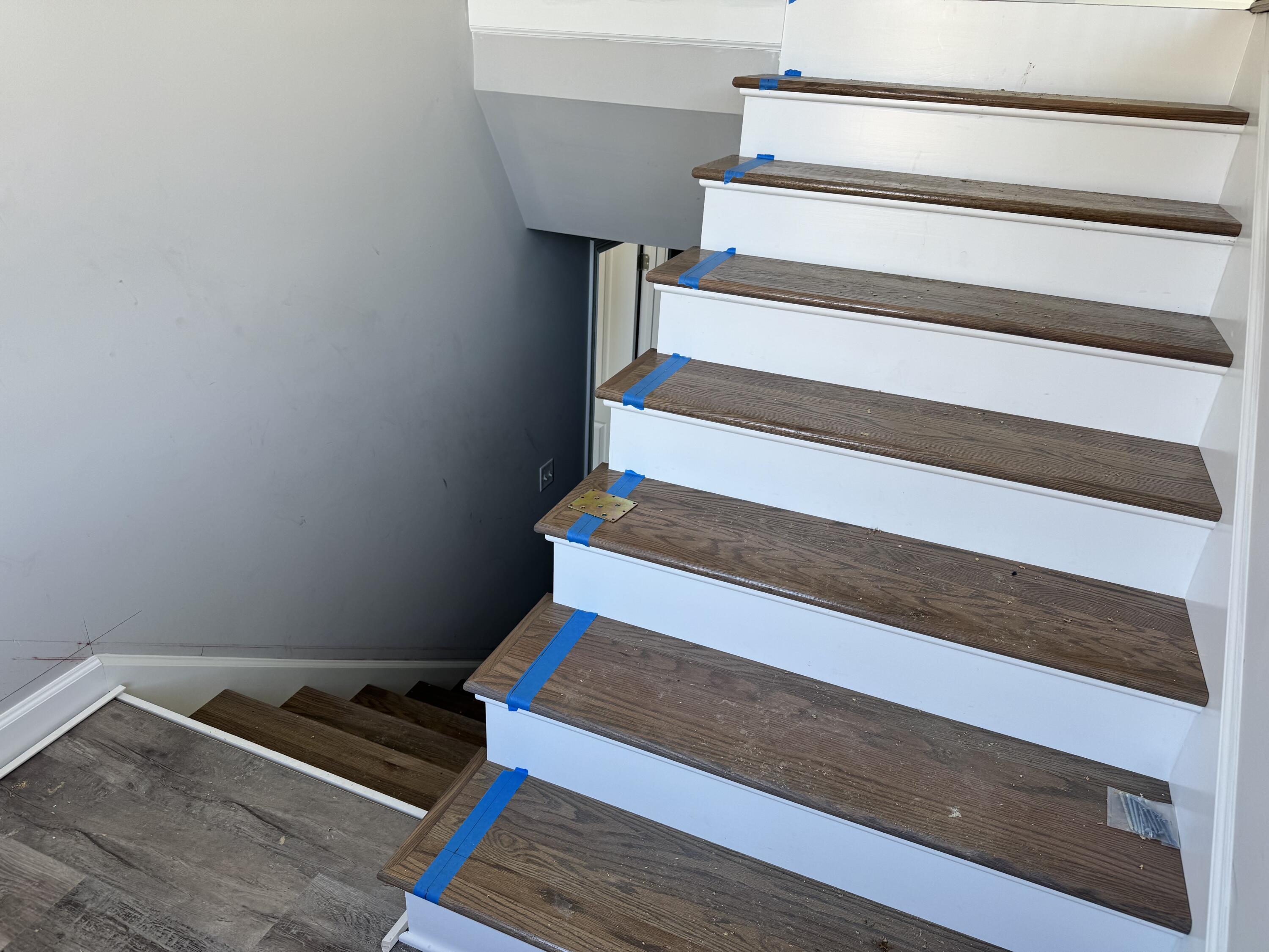 Richmond, Kentucky 40475, United States, 4 Bedrooms Bedrooms, ,3 BathroomsBathrooms,Residential,Contingent,24713