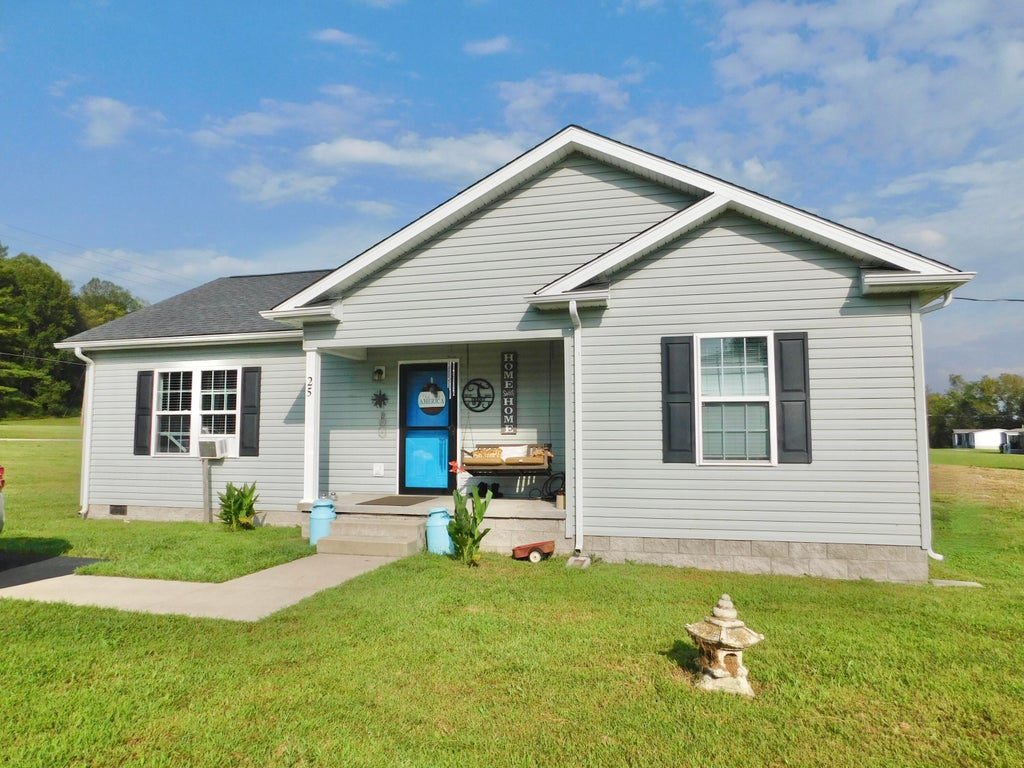 Photo of 25 Winslow Drive, Clay City, KY 40312 (MLS # 26025903)