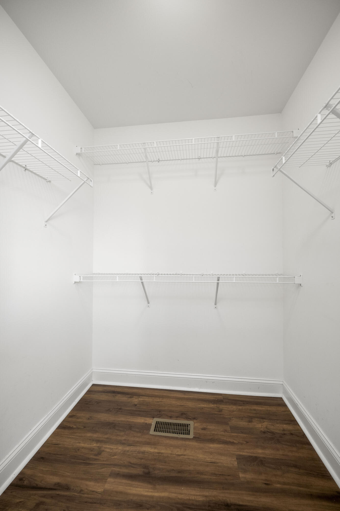 Richmond, Kentucky 40475, United States, 3 Bedrooms Bedrooms, ,2 BathroomsBathrooms,Residential,Active,84531