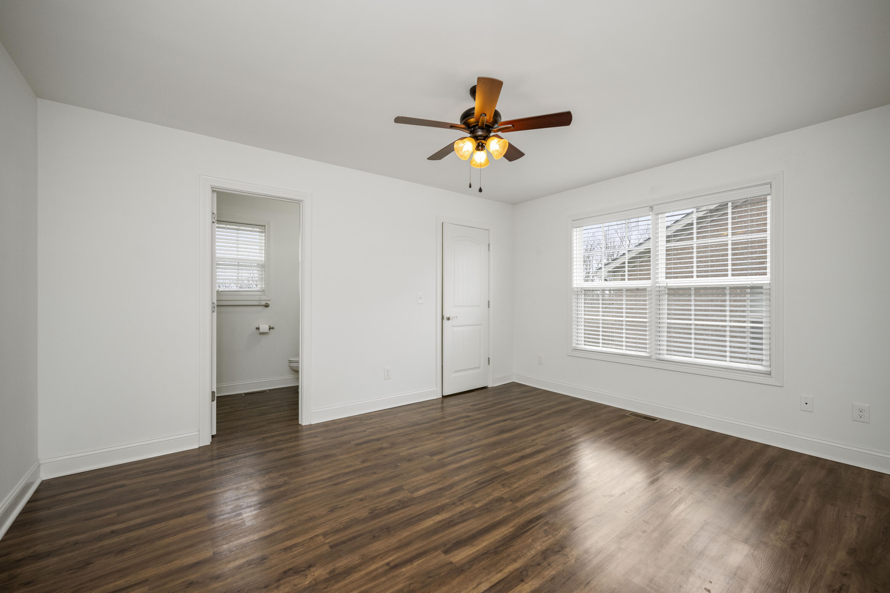 Richmond, Kentucky 40475, United States, 3 Bedrooms Bedrooms, ,2 BathroomsBathrooms,Residential,Active,84531