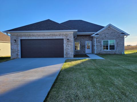 Photo of 1003 Morning View Road, Lawrenceburg, KY 40342 (MLS # 25507310)