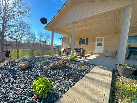 160 Pineview Heights, Stanton, KY 40380 - #: 24007291