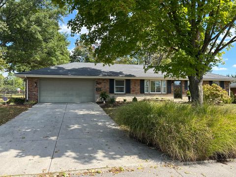 Photo of 1625 Raleigh Road, Lexington, KY 40505 (MLS # 25502569)