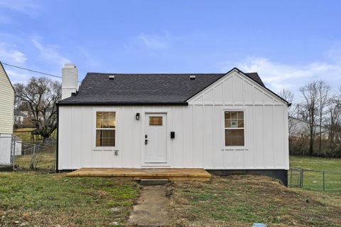 Photo of 111 N Robbins Court, Richmond, KY 40475 (MLS # 26001243)