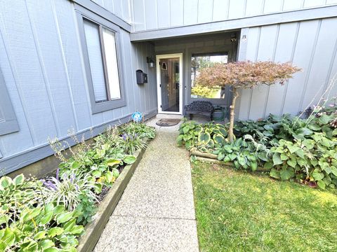 Photo of 500 Laketower Drive 84 #84, Lexington, KY 40502 (MLS # 25501601)