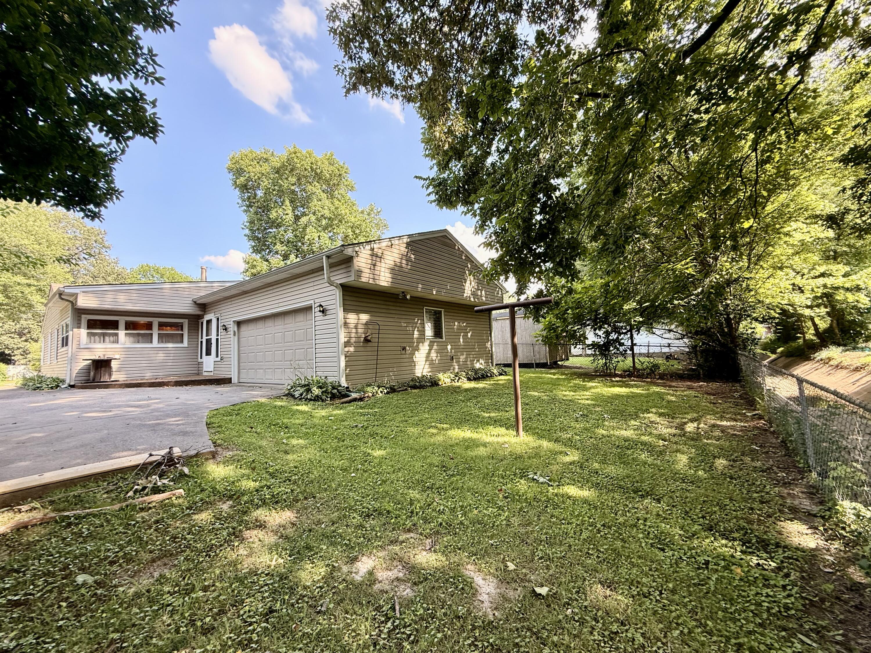 3219 Lorine Lane - Photo 3