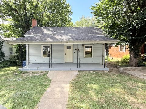 Photo of 529 Hanson Street, Paris, KY 40361 (MLS # 25018925)