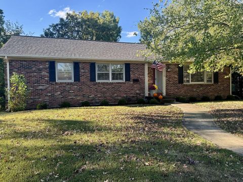 Photo of 3479 Castleton Hill, Lexington, KY 40517 (MLS # 25503548)