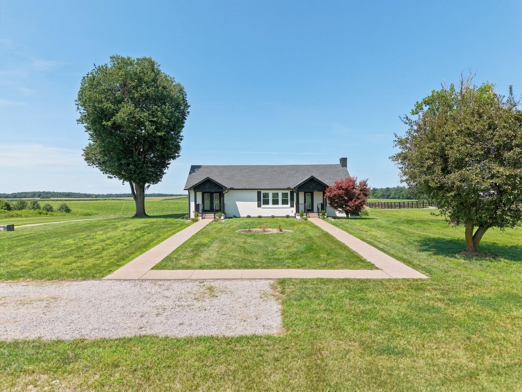 Photo of 1470 N State Route 93, Kuttawa, KY 42055 (MLS # 26020409)
