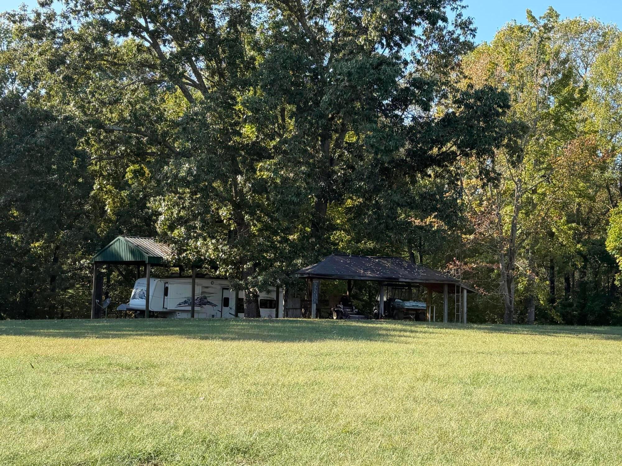 222 Peninsula Drive