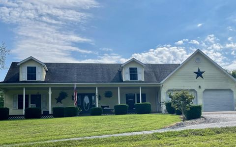 363 Rocky Point Road, Bronston, KY 42518 - #: 23014287