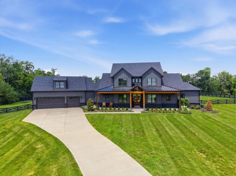 Property photo of 5039 Combs Ferry Road, Winchester, KY 40391