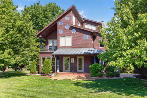 Property photo of 300 Chrisman Lane, Danville, KY 40422