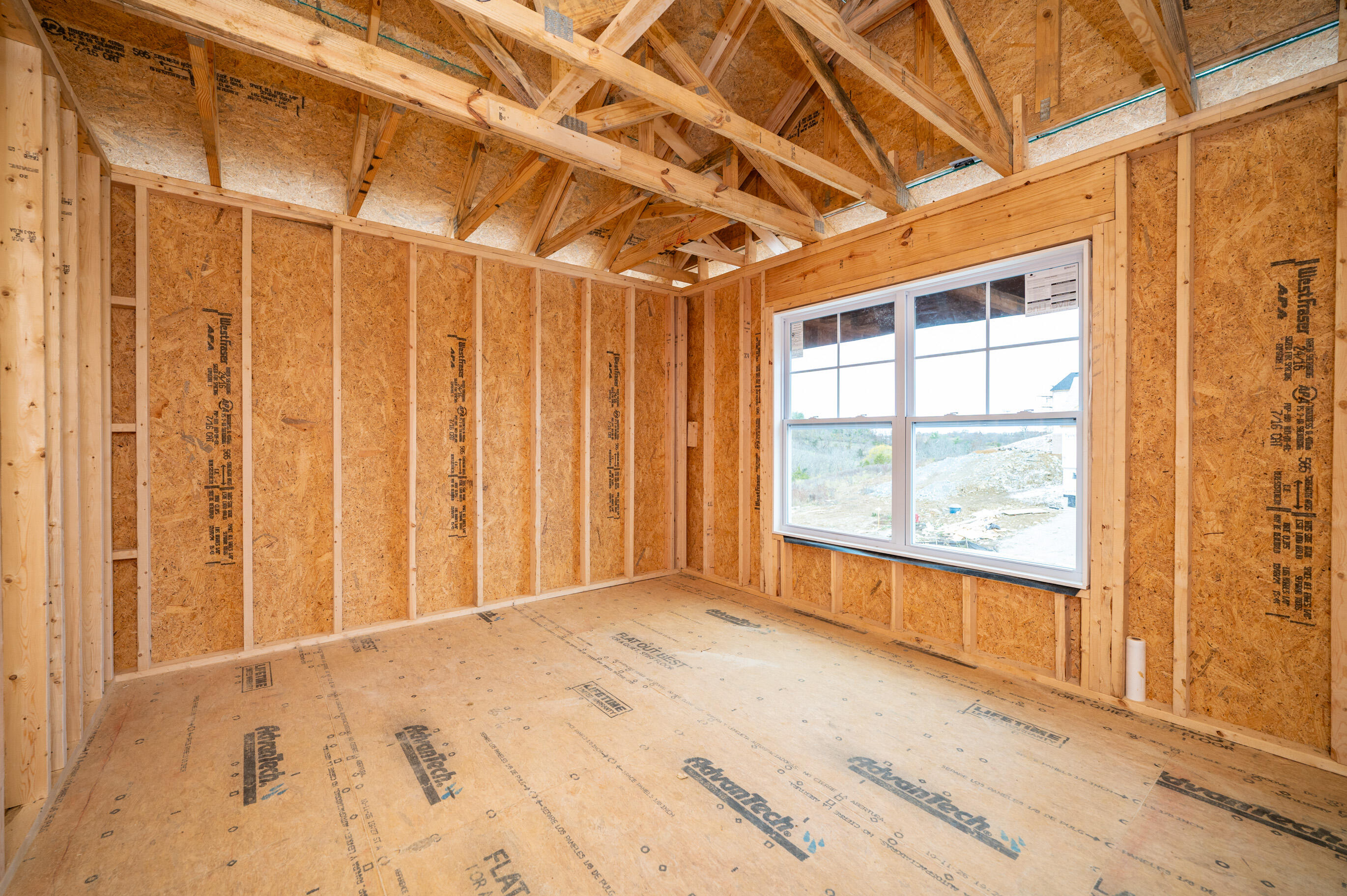 Richmond, Kentucky 40475, United States, 4 Bedrooms Bedrooms, ,3 BathroomsBathrooms,Residential,Active,203743