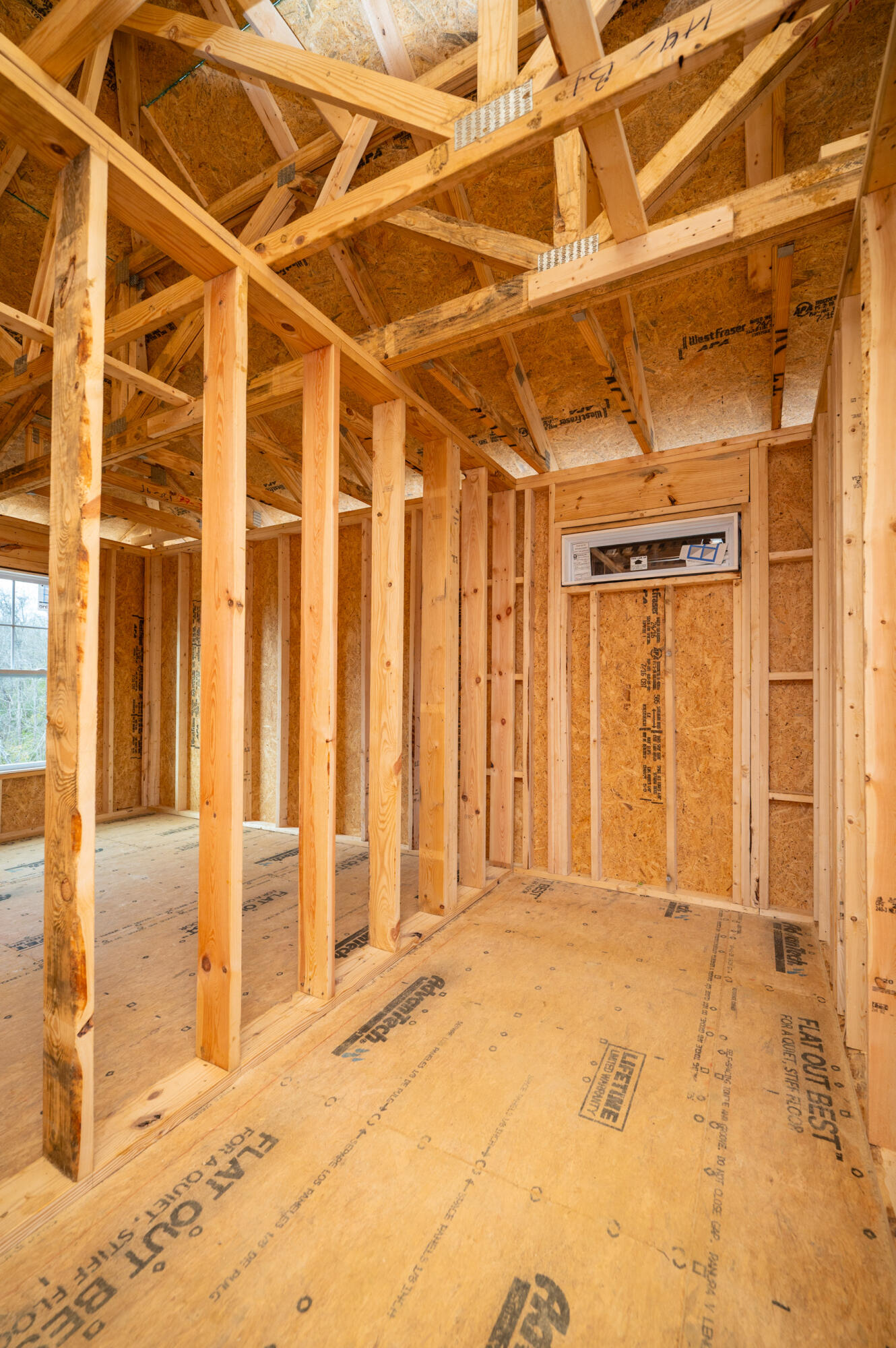 Richmond, Kentucky 40475, United States, 4 Bedrooms Bedrooms, ,3 BathroomsBathrooms,Residential,Active,203743