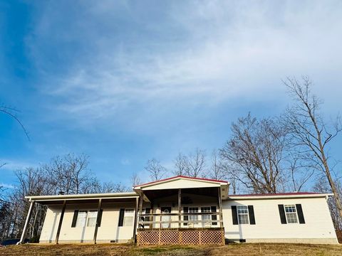 Property photo of 564 Trapp-goffs Cor Road, Winchester, KY 40391