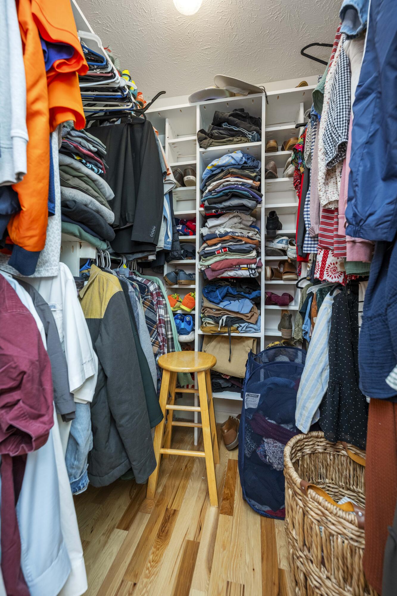 Berea, Kentucky 40403, United States, 3 Bedrooms Bedrooms, ,2 BathroomsBathrooms,Residential,Pending,126069