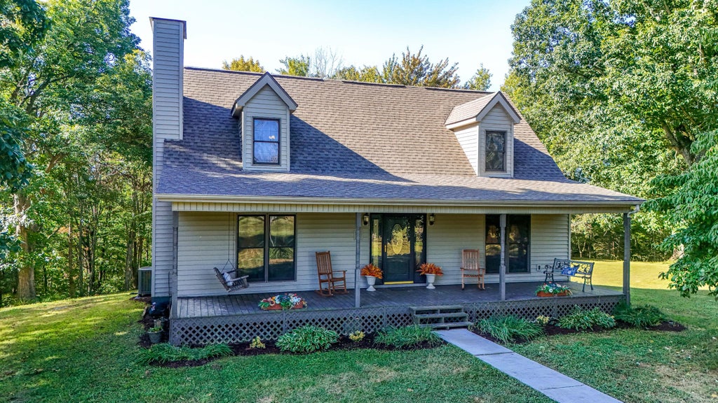 Photo of 2549 2549 Bowling Ridge Rd Road, Brodhead, KY 40409 (MLS # 26025827)