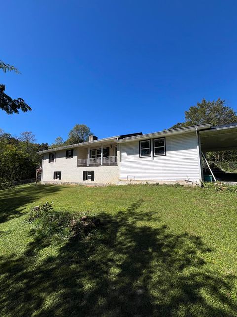 Photo of 50 David Rice Road, Calvin, KY 40813 (MLS # 25503360)