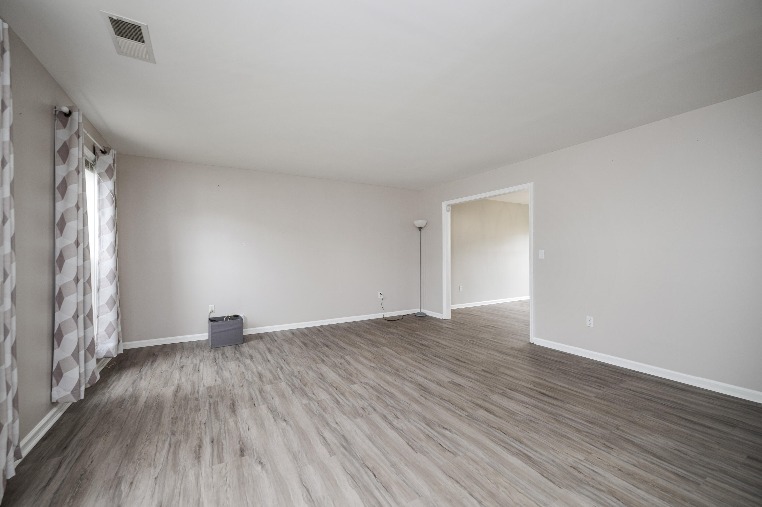 Richmond, Kentucky 40475, United States, 4 Bedrooms Bedrooms, ,3 BathroomsBathrooms,Residential,Active,217951