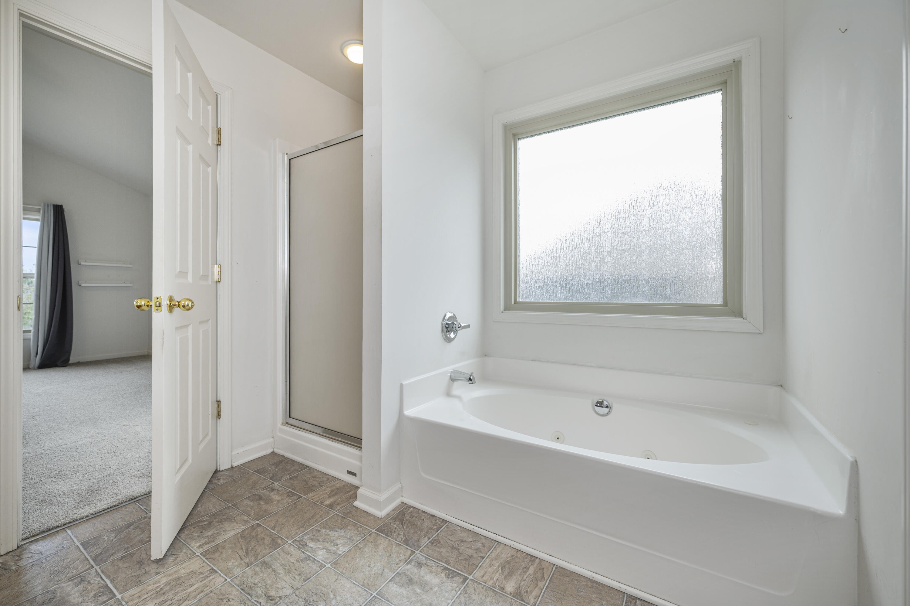 Richmond, Kentucky 40475, United States, 4 Bedrooms Bedrooms, ,3 BathroomsBathrooms,Residential,Active,217951