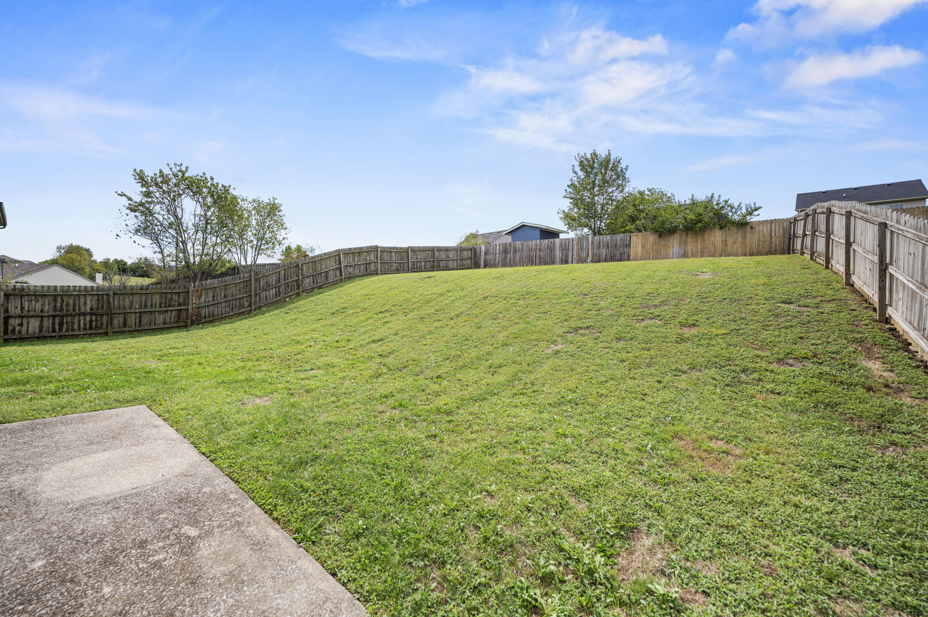 Richmond, Kentucky 40475, United States, 4 Bedrooms Bedrooms, ,3 BathroomsBathrooms,Residential,Active,217951