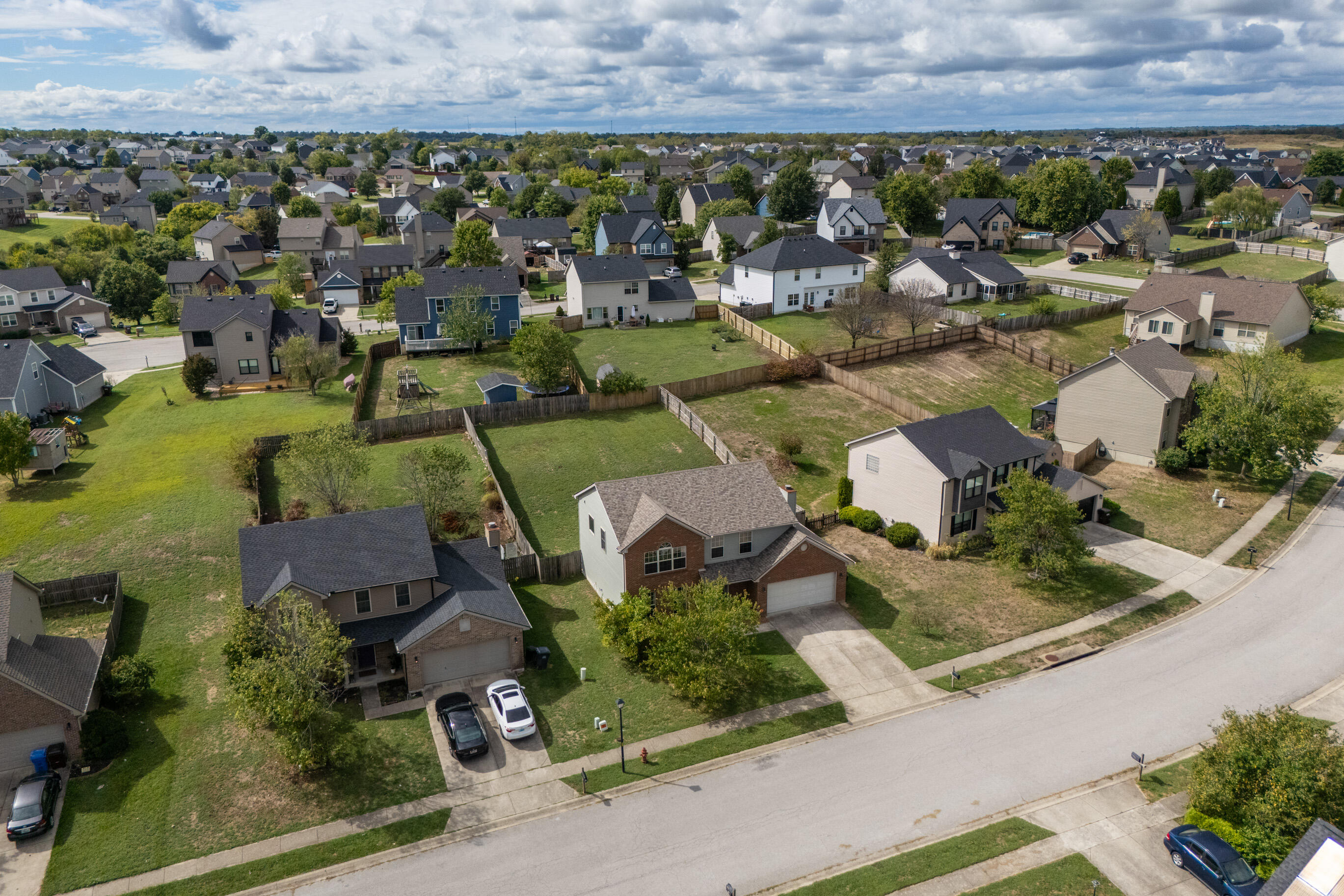 Richmond, Kentucky 40475, United States, 4 Bedrooms Bedrooms, ,3 BathroomsBathrooms,Residential,Active,217951