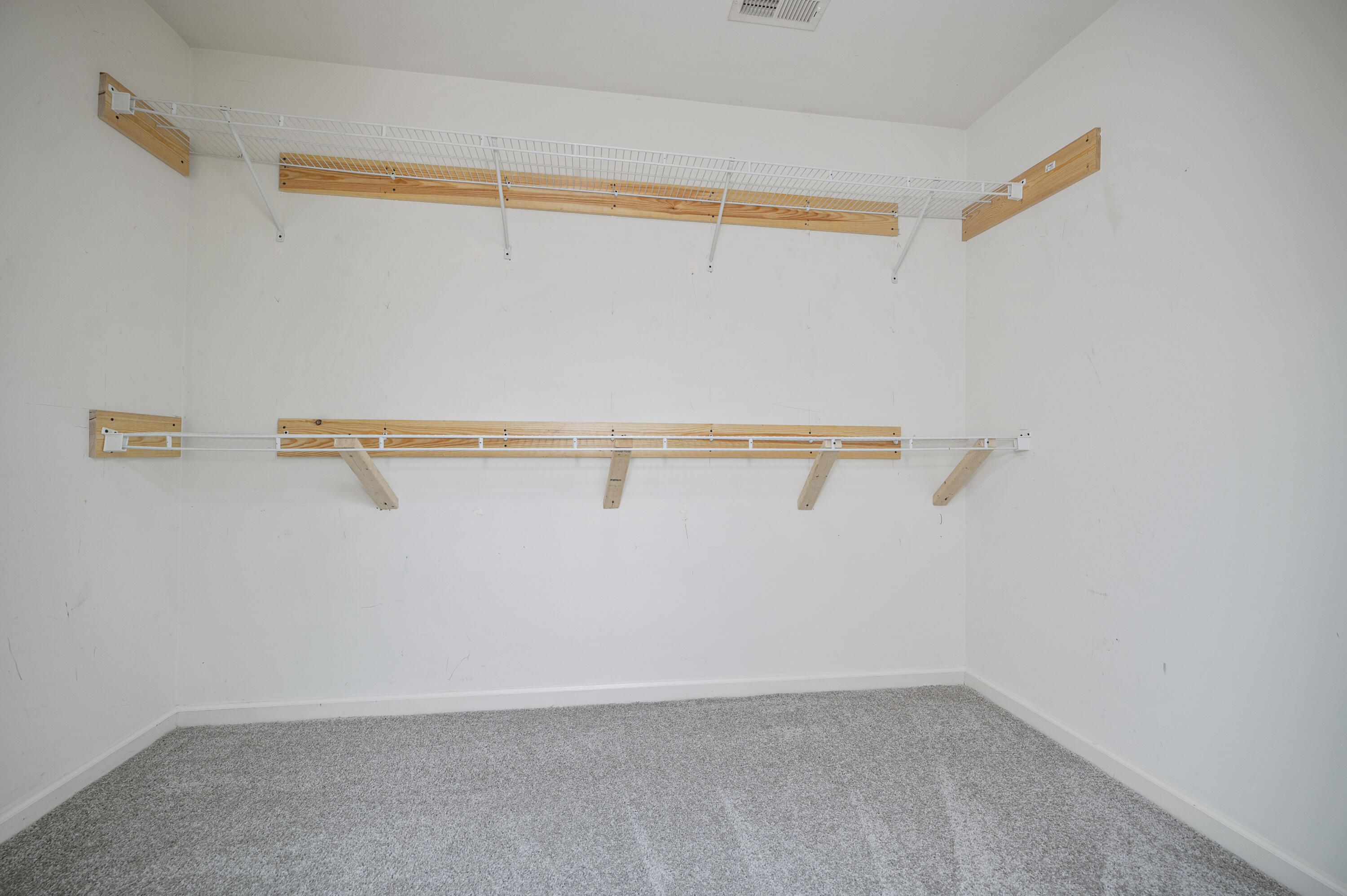 Richmond, Kentucky 40475, United States, 4 Bedrooms Bedrooms, ,3 BathroomsBathrooms,Residential,Active,217951