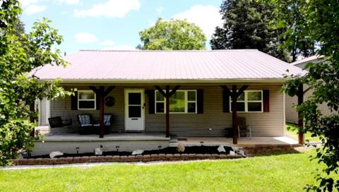 Photo of 1133 Lakeview Drive, Somerset, KY 42503 (MLS # 25010864)
