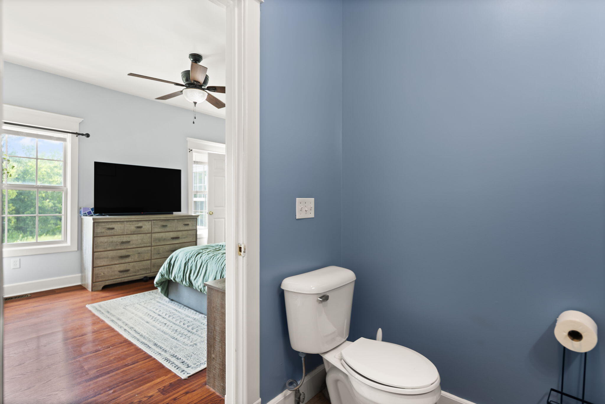 Irvine, Kentucky 40336, United States, 4 Bedrooms Bedrooms, ,4 BathroomsBathrooms,Residential,Pending,173322