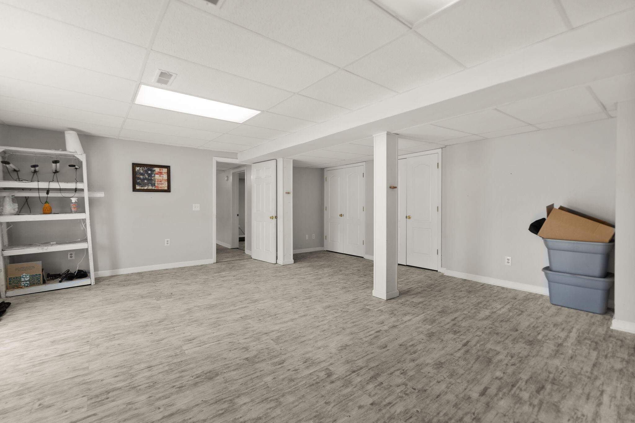 Irvine, Kentucky 40336, United States, 4 Bedrooms Bedrooms, ,4 BathroomsBathrooms,Residential,Pending,173322