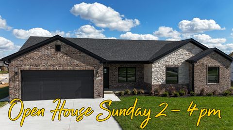 Photo of 352 Pageant Drive, Richmond, KY 40475 (MLS # 25504343)