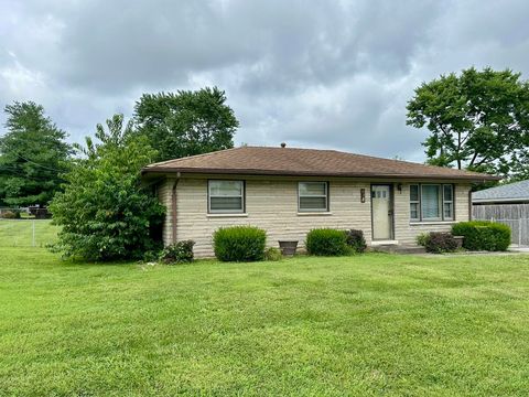 Photo of 638 Chyleen Court, Lexington, KY 40505 (MLS # 25501510)
