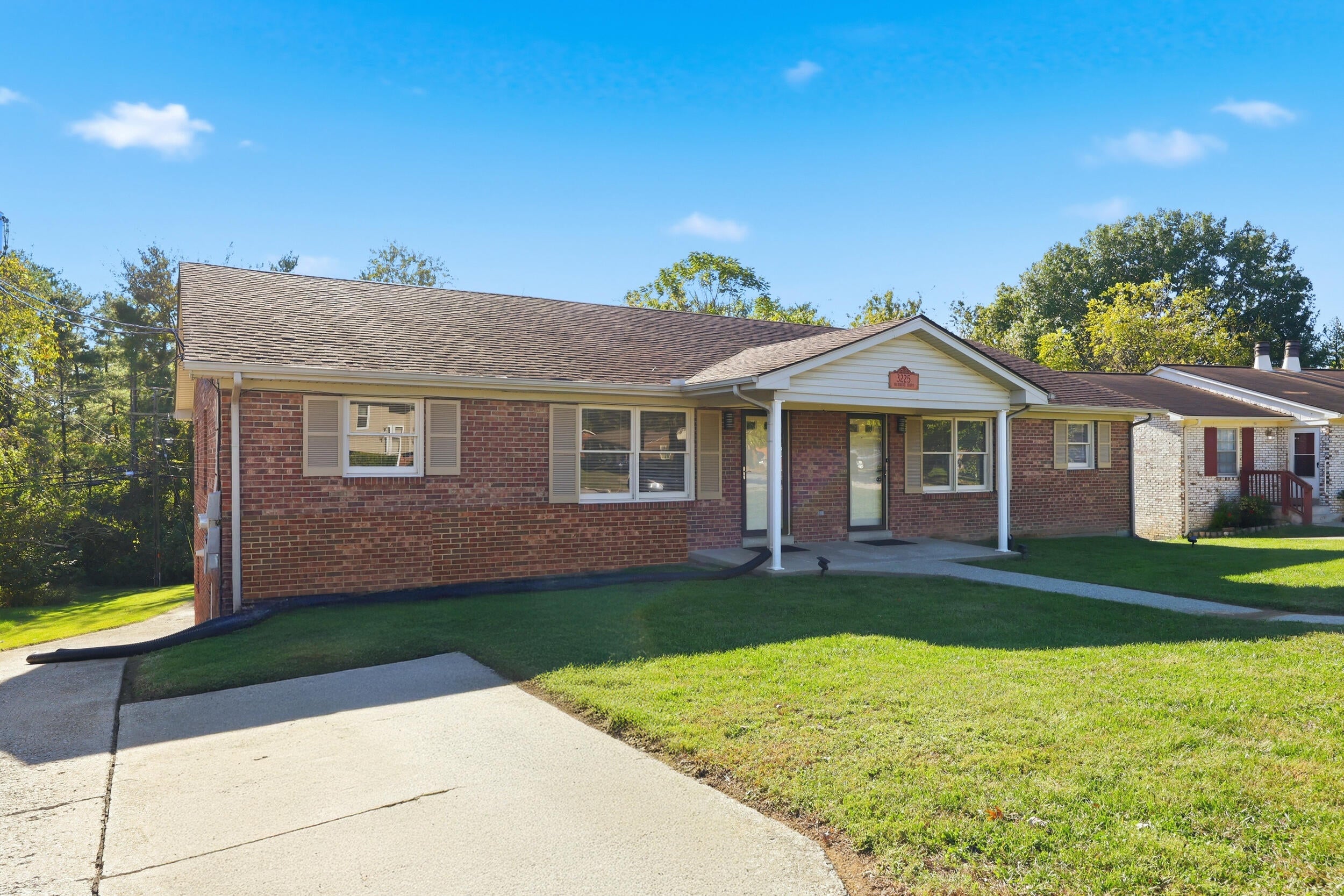 3225 Mammoth Drive
