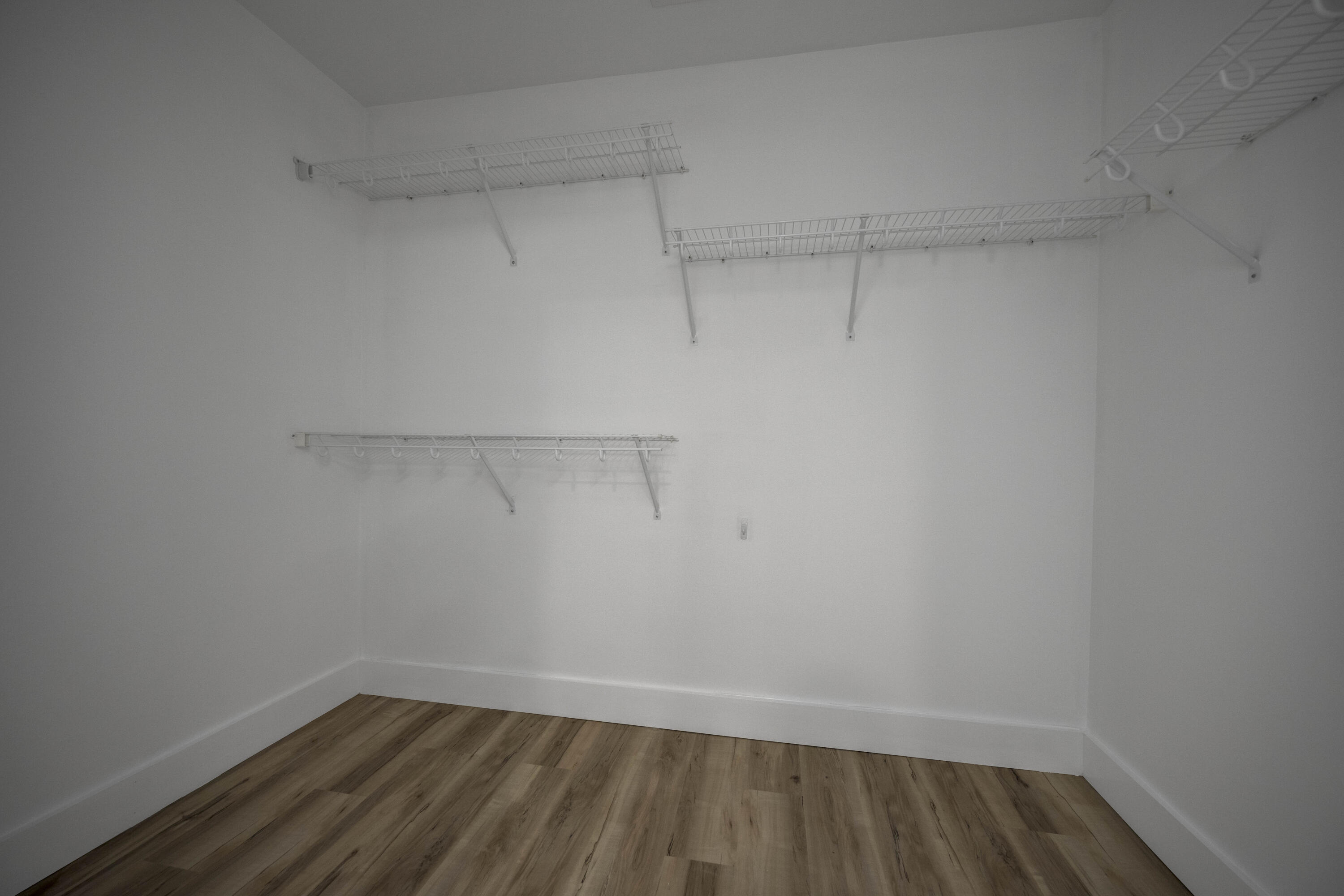 Richmond, Kentucky 40475, United States, 5 Bedrooms Bedrooms, ,3 BathroomsBathrooms,Residential,Active,150783