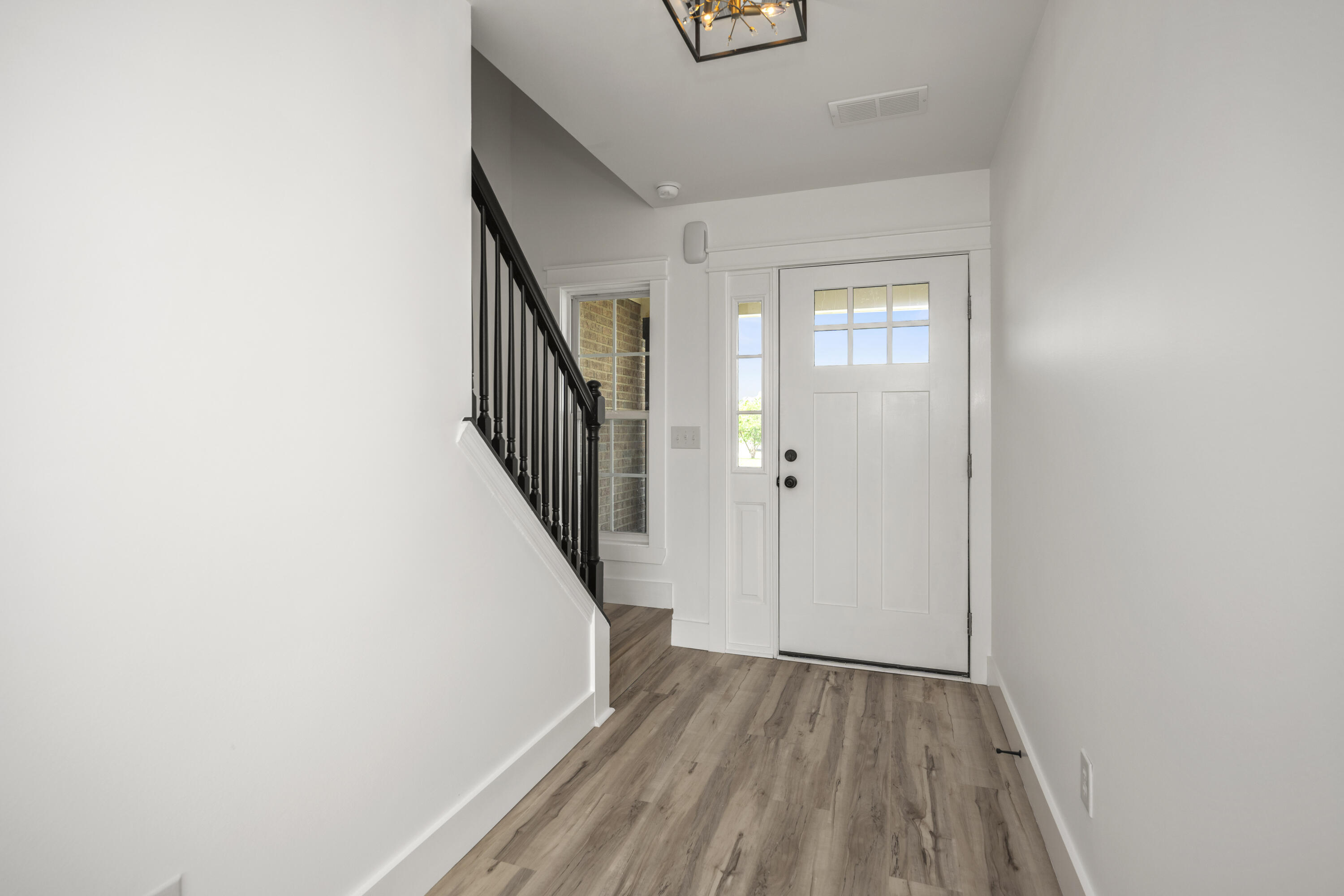 Richmond, Kentucky 40475, United States, 5 Bedrooms Bedrooms, ,3 BathroomsBathrooms,Residential,Active,150783