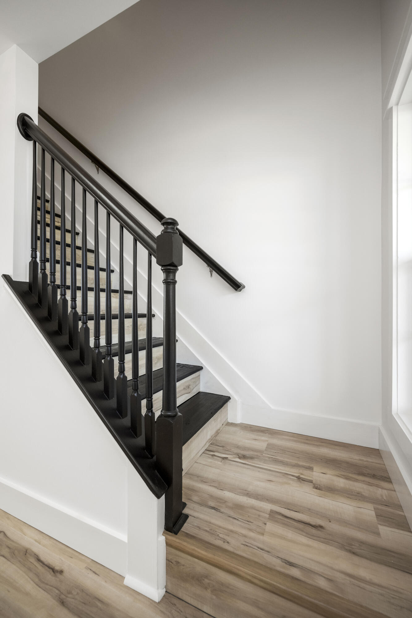 Richmond, Kentucky 40475, United States, 5 Bedrooms Bedrooms, ,3 BathroomsBathrooms,Residential,Active,150783