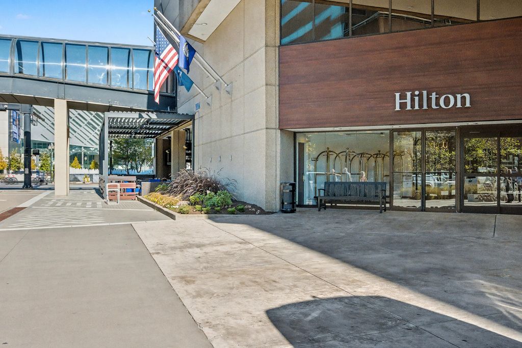 Photo of 345 W Vine Street 2202 #2202, Lexington, KY 40507 (MLS # 25504901)