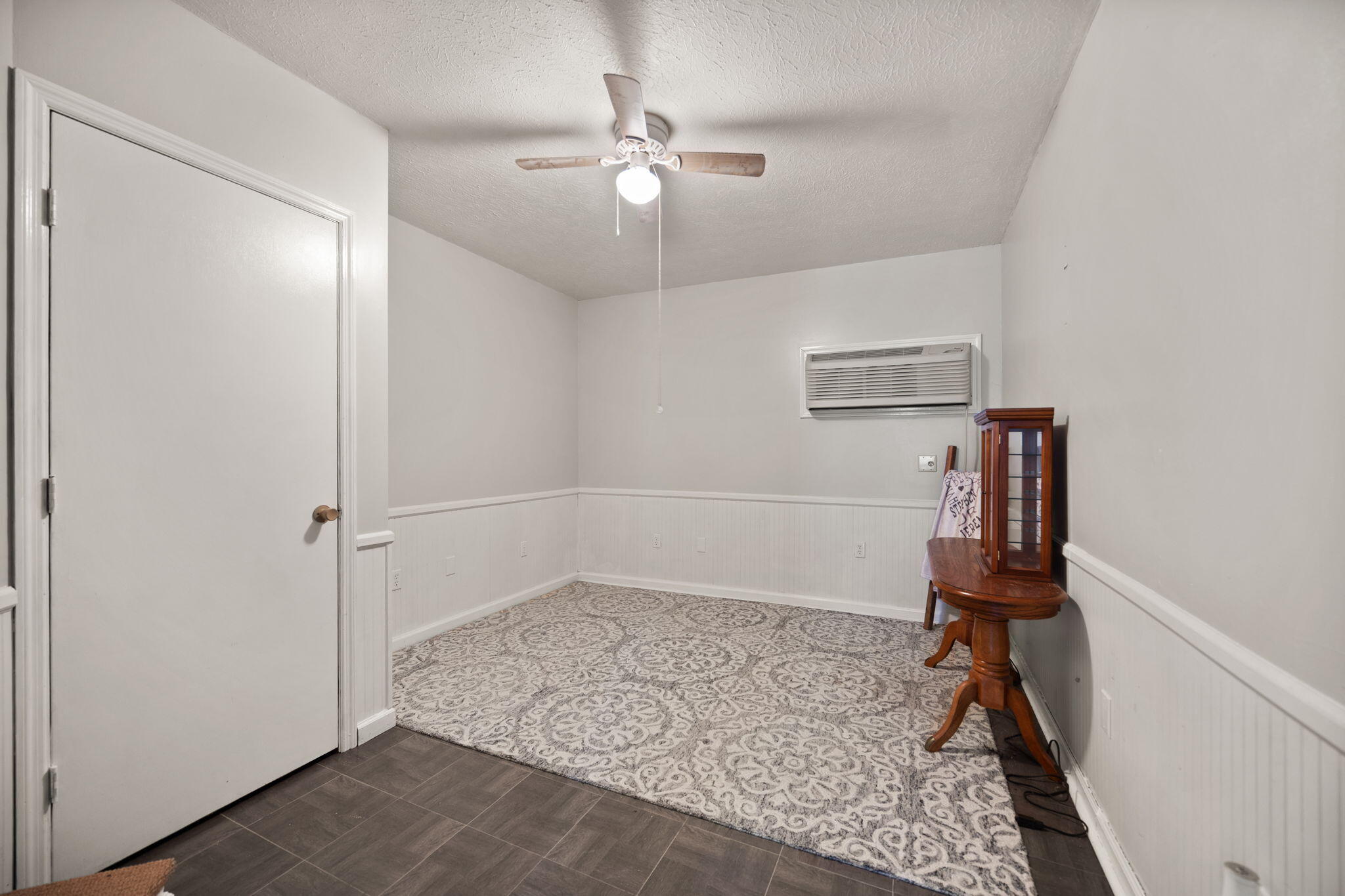 Booneville, Kentucky 41314, United States, 3 Bedrooms Bedrooms, ,3 BathroomsBathrooms,Residential,Active,129661