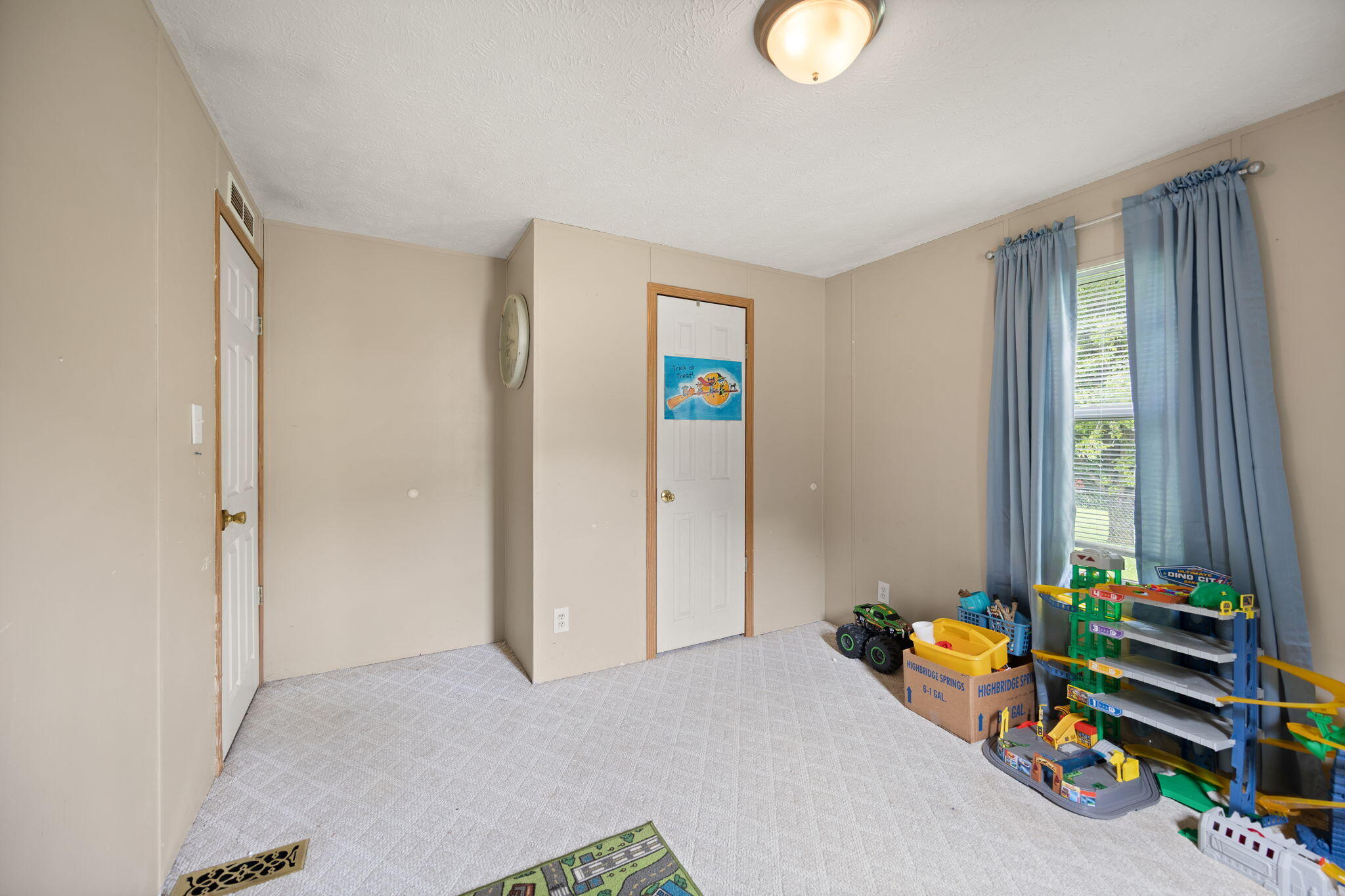 Booneville, Kentucky 41314, United States, 3 Bedrooms Bedrooms, ,3 BathroomsBathrooms,Residential,Active,129661