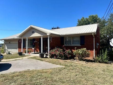 Photo of 5413 Briar Hill Road, Lexington, KY 40516 (MLS # 25500444)