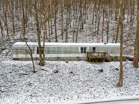 Property photo of 428 Kelly Fork Road, Hazard, KY 41701