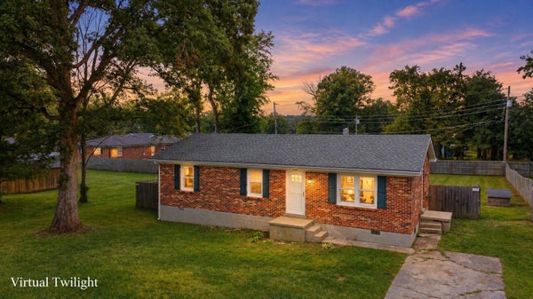 324 FARMERS LN, FRANKFORT, KY 40601 - Image 9287ea40e81dff1a4d58a3798e00fc8b/3224603716