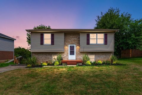 Photo of 108 Leah Court, Nicholasville, KY 40356 (MLS # 25504242)