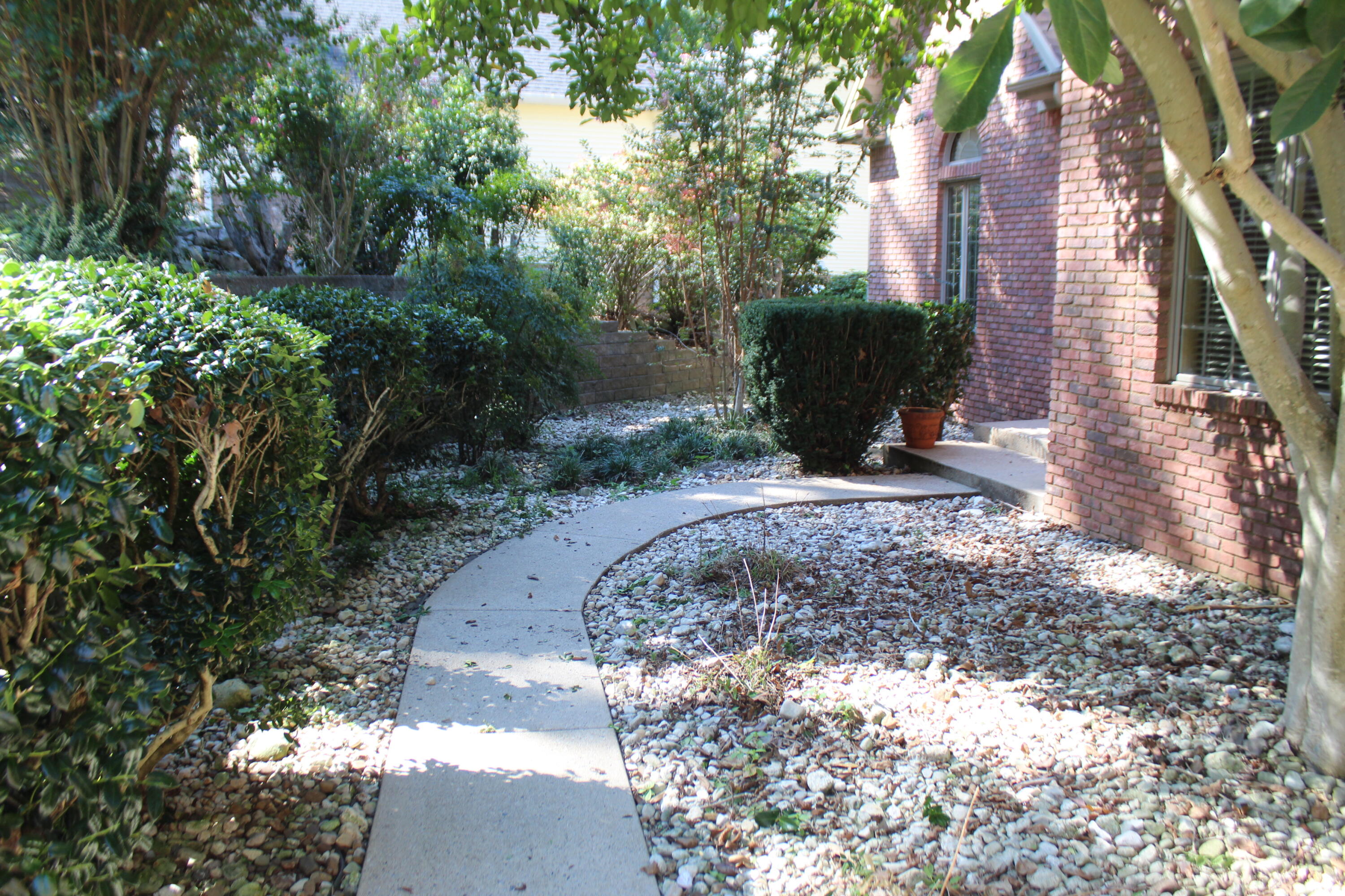 138 Elizabeth Drive