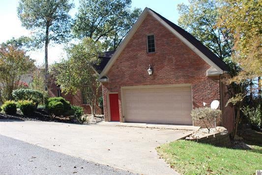 138 Elizabeth Drive