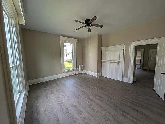 Photo of 254 Mount Airy Avenue, Paris, KY 40361 (MLS # 26012823)